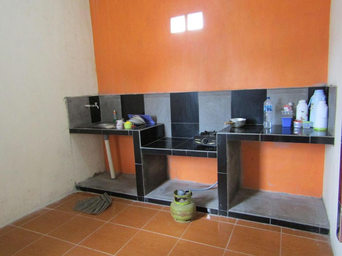 Penginapan Melati Sarangan Luaran gambar